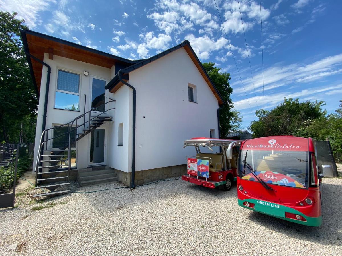 Bike & Fun Apartments - Balatonakarattya Exterior foto